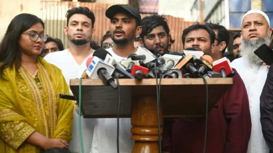 দখলদাররাই এখন রাড্ডা ক্লিনিক পরিষ্কার করছে....আসিফ মাহমুদ